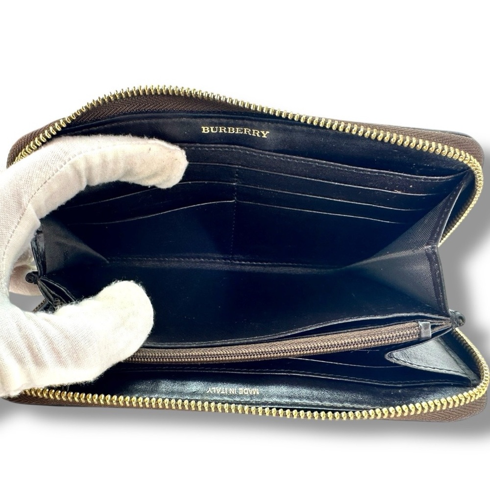 Burberry Haymarket Check Large Ziggy Zip Around Wallet - Picture 10 of 16